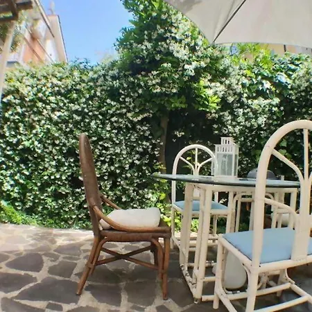 Lemonhouse *